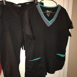 Scrub Top and Pants - Black with Green/ Gray Trim